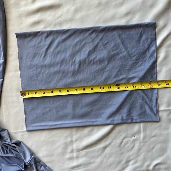 EUC Beautiful Periwinkle Infinity Dress, 100 different styles in ONE dress!!! - Picture 14 of 16